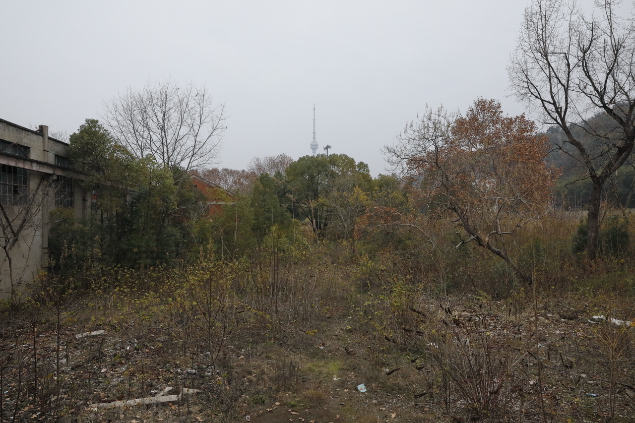 武汉轻型汽车制造厂,武汉特种车制造厂