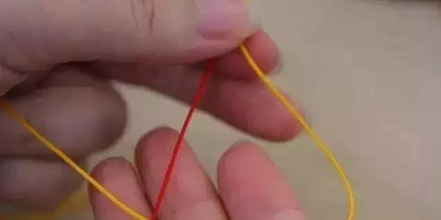 最容易学会的手串打结方法,小叶紫檀手串编绳打结