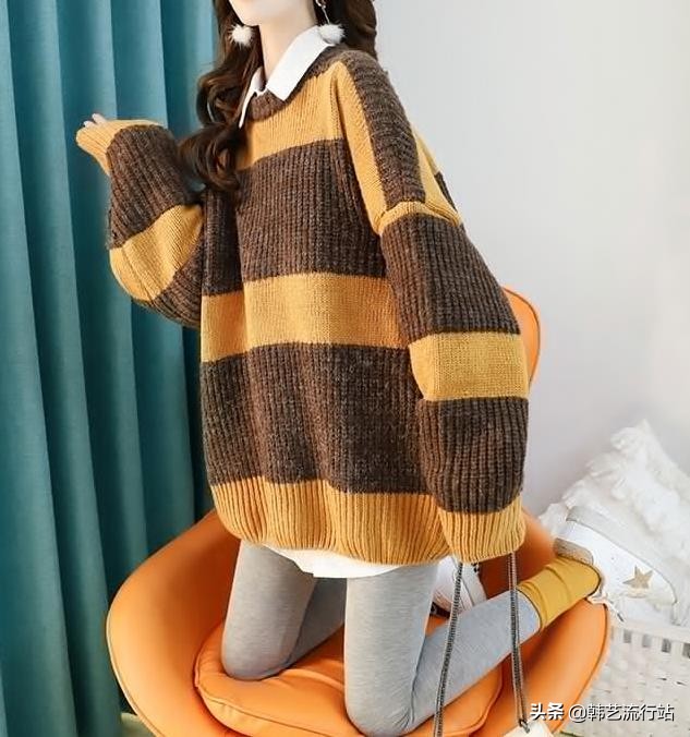 2020元旦韩国发布的新款毛衣款，再次流行休闲款，主题细节带个性