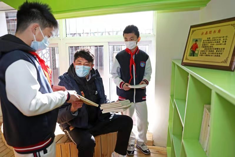 中超退役足球运动员,中超球员退役后做什么