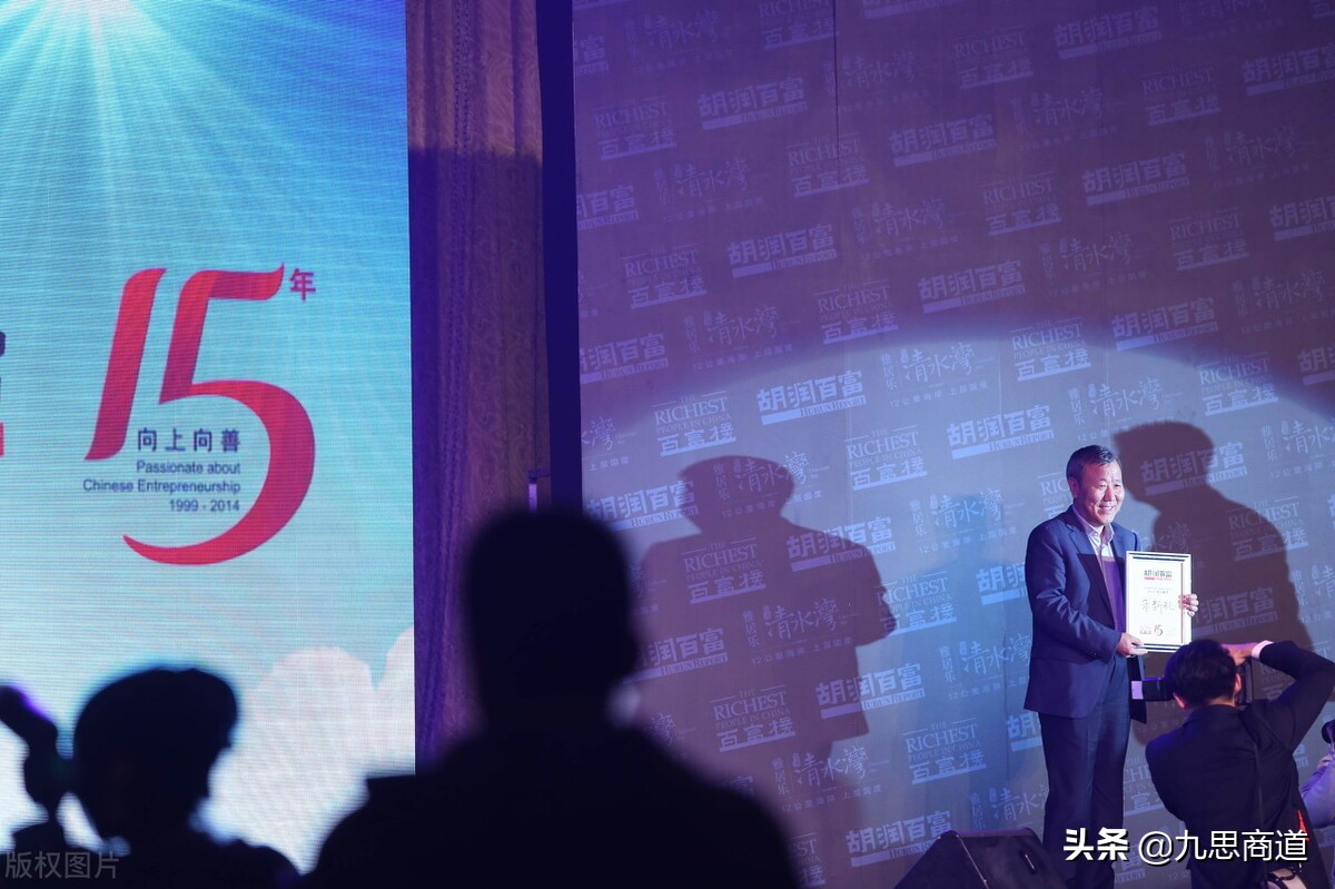 不花一分钱盘下罐头厂，看他如何从负债涨到身价40亿