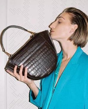 开春必备的大牌包包,春季必买的十款包