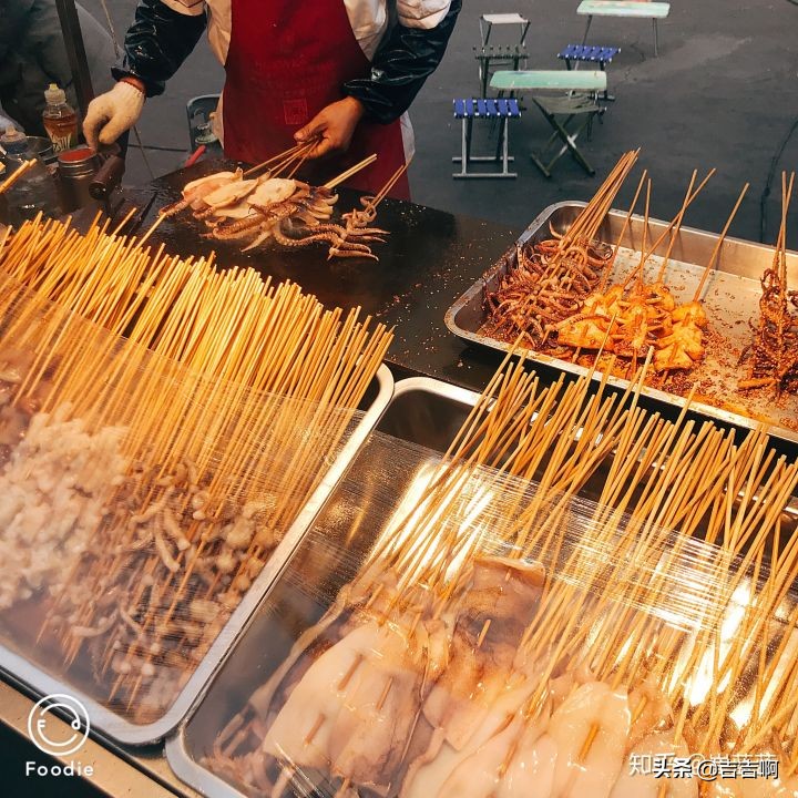 在东北吃饭是一种什么体验,跟东北人吃饭是什么体验