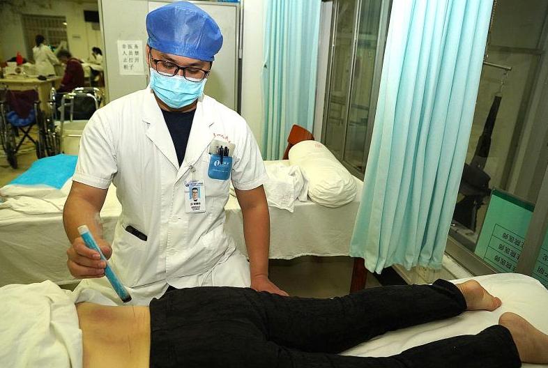 只要你来，我们都在！我院康复科午间、夜间门诊开诊啦~