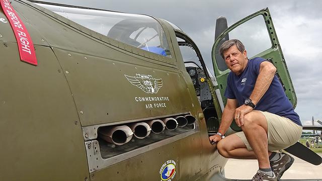 二战美国战斗机的故事,二战美国p-38闪电战斗机