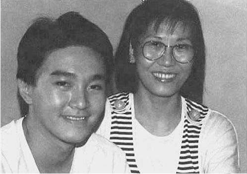 对周星驰经典评价,周星驰到底在讽刺什么