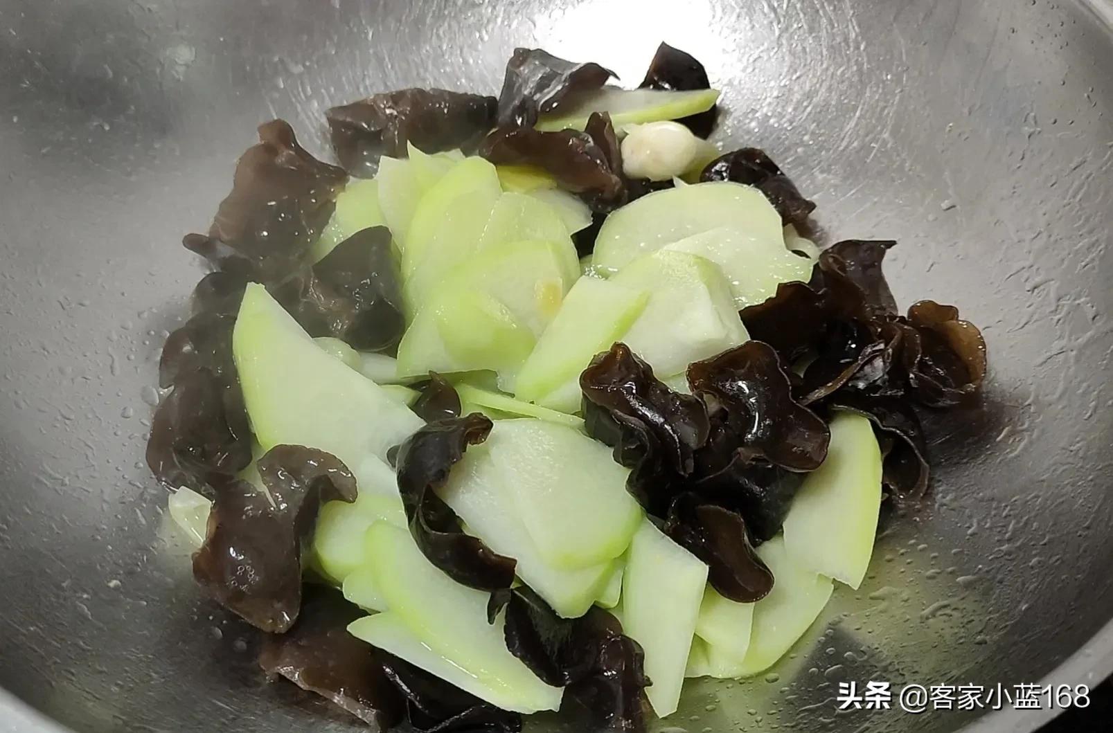 佛手瓜怎么做给宝宝吃,佛手瓜的家常做法适合孩子吃的