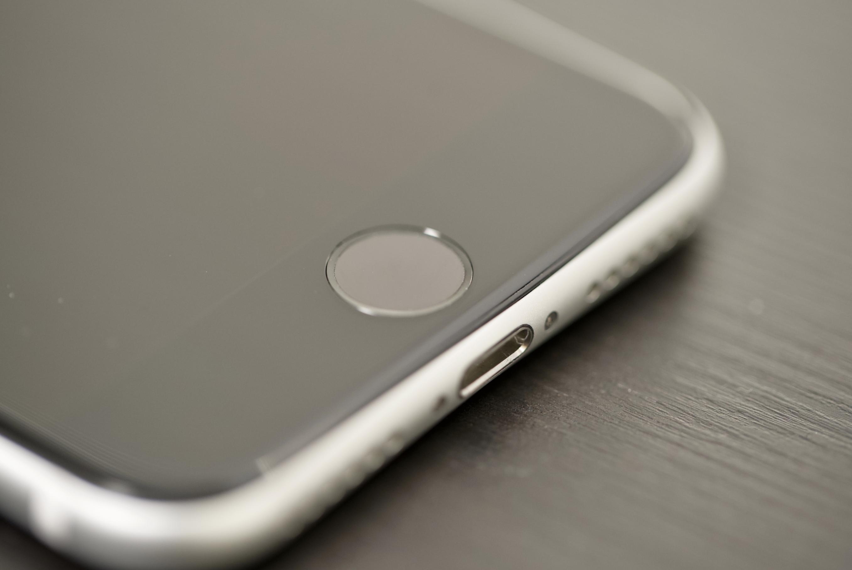 来了!iPhoneSE2020评测:A13仿生芯片加成,软件摄影“新星”