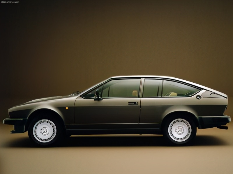 阿尔法罗密欧alfaromeo1900,阿尔法罗密欧stelvio历代车型