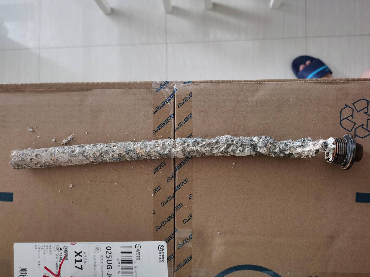 ao史密斯电热水器免更换镁棒清洗,electrolux电热水器没有镁棒