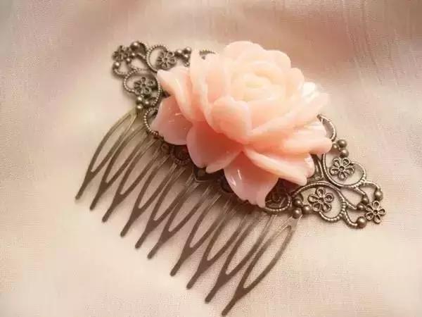 古代女人的首饰,古代女子的首饰描写