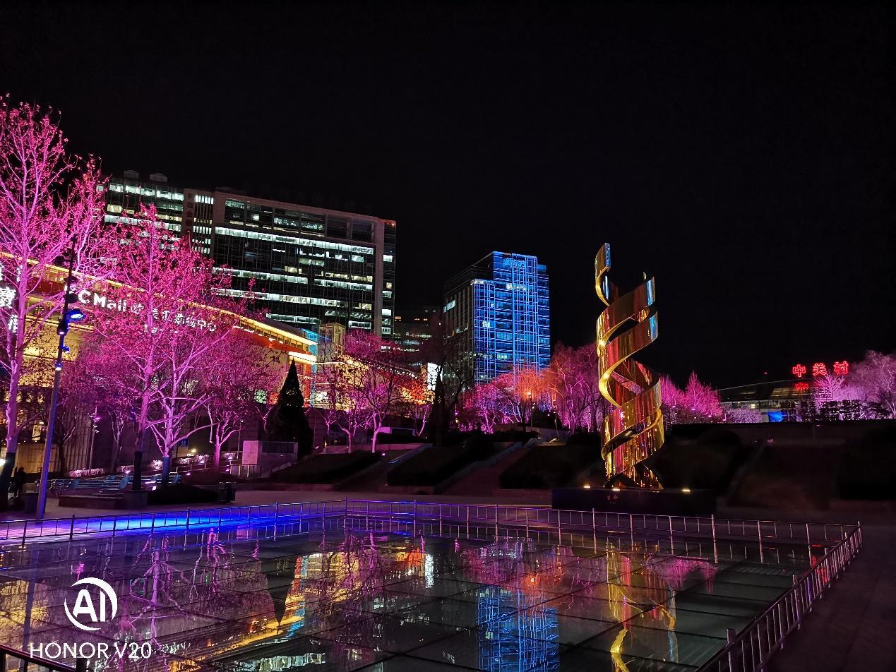 荣耀v20麒麟980多少钱,荣耀v20麒麟980还能用几年