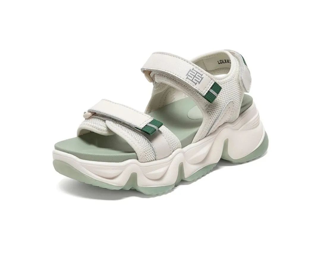 大码休闲女凉鞋新款2022爆款正品,品牌女凉鞋断码清仓特价正品秒杀