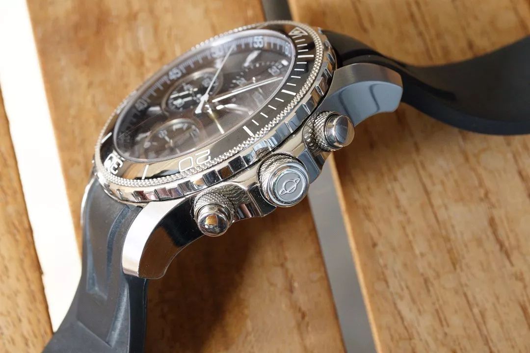 英纳格计时,英纳格手表30m是什么意思