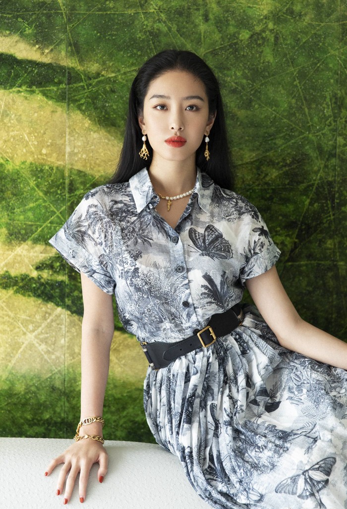 杨采钰笑容练习,杨采钰笑容图片