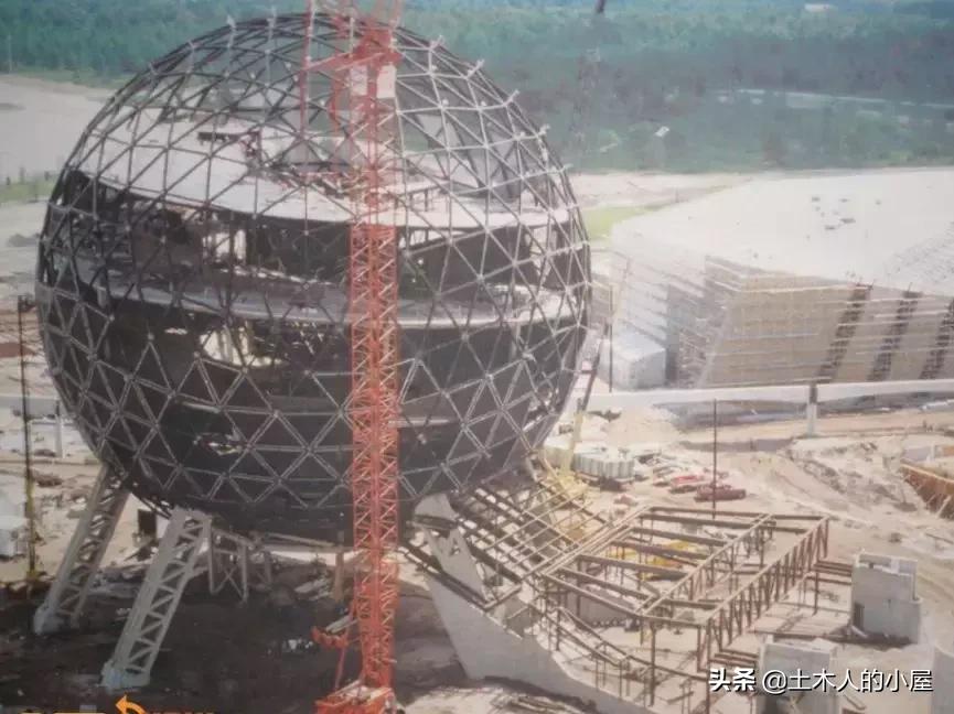 钢结构设计很难吗,圆弧形钢结构设计