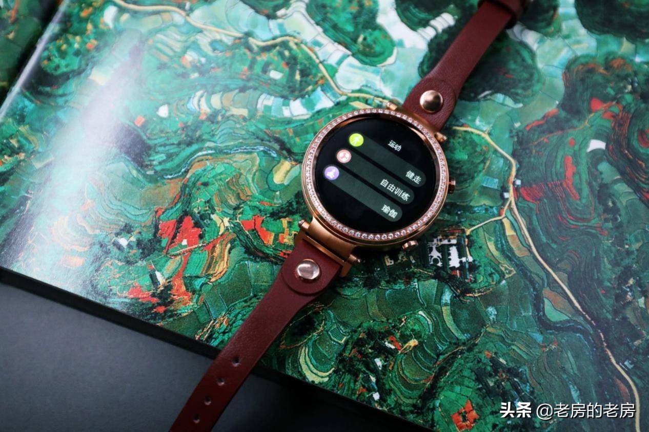 优雅绽放健康生活Jeep女士智能小红表开箱