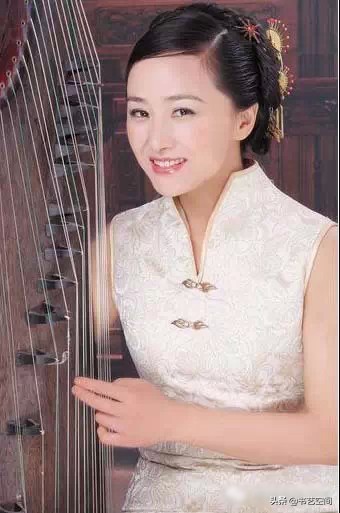 80个硬笔书法欣赏,现代80位书法名家作品欣赏