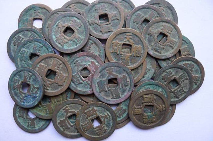 宋朝的官员一年的俸禄多少钱,宋代官员工资多少