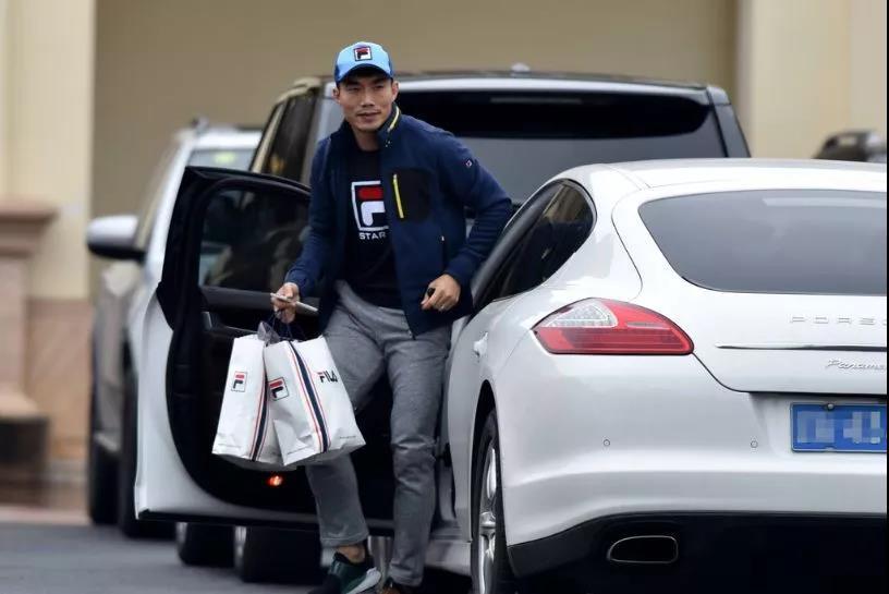 国足座驾有多壕,国足座驾云集