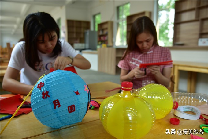 月饼盒做有特色的中秋手工灯笼,中秋节亲子手工月饼灯笼