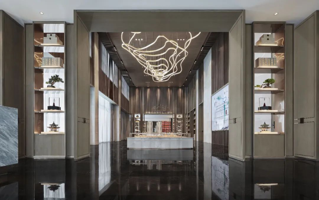 万灵设计创始人卫周敏：水墨兰庭，气韵悠长