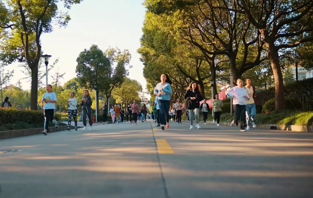 上海市晨跑团,沪上23所高校