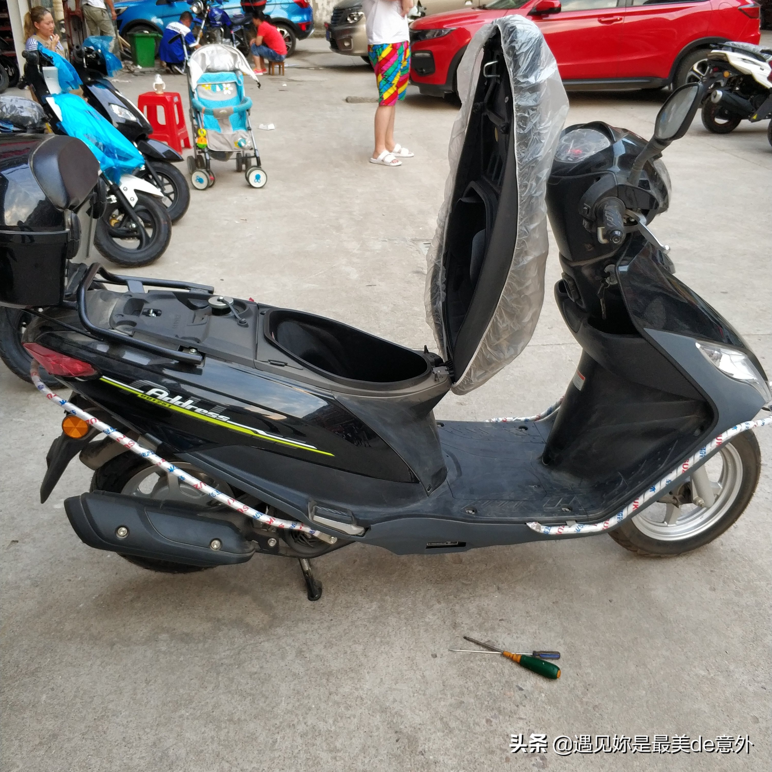 铃木uu125和雅马哈巧格125i哪个好,铃木uu125使用说明书