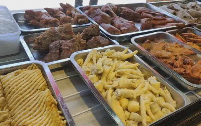 卤肉有点苦味是怎么回事,卤肉卤出来汤是苦的咋回事