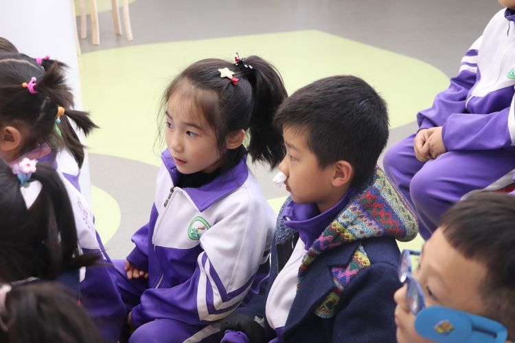 小小少年郎，来把“忠”字讲——太师三附小万科城校区