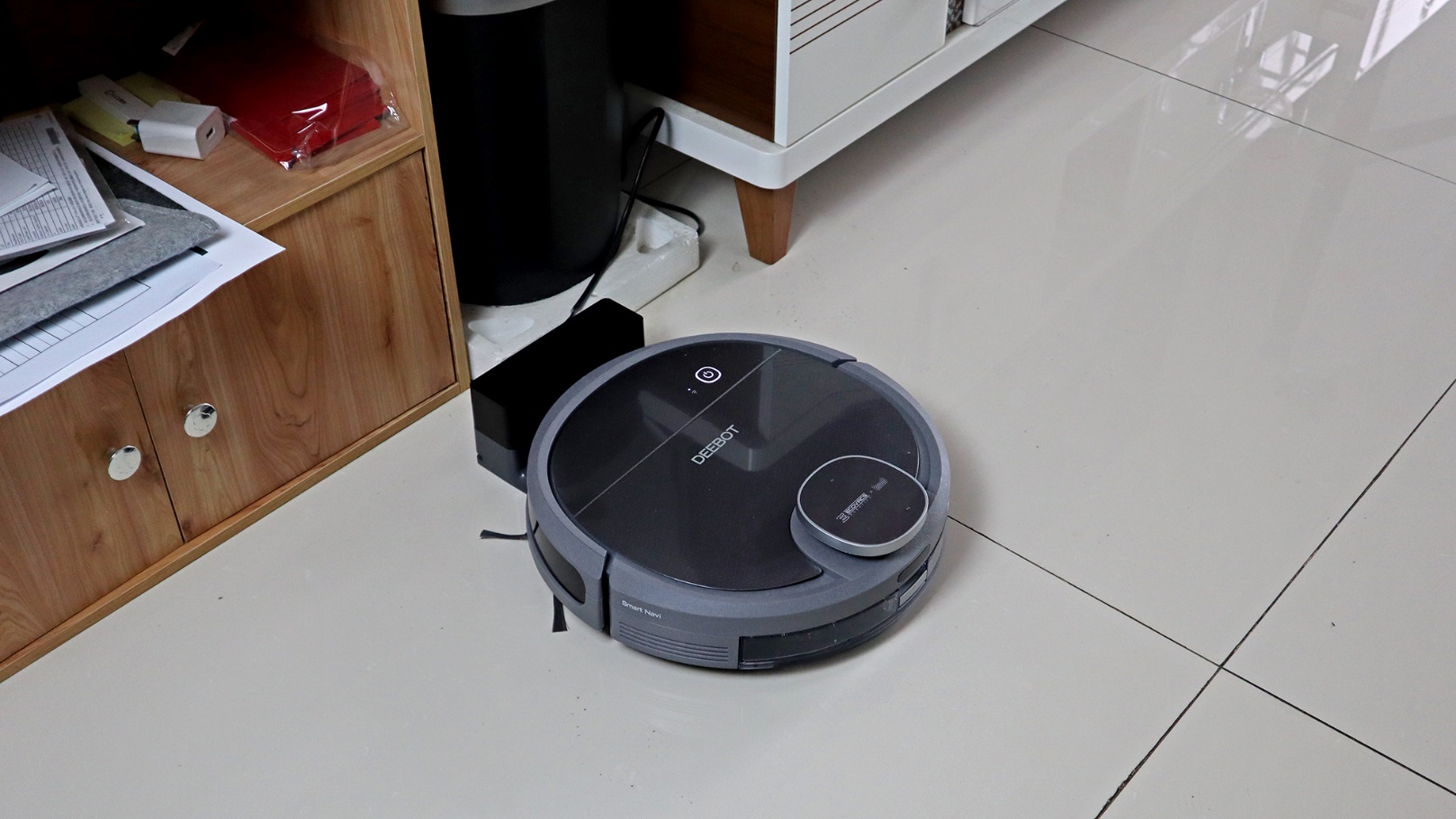 一屋不扫，何以扫天下？科沃斯机器人地宝DN55扫地机器人测评