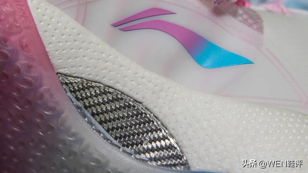 驭帅十四low灰白测评,驭帅14low致敬搭配