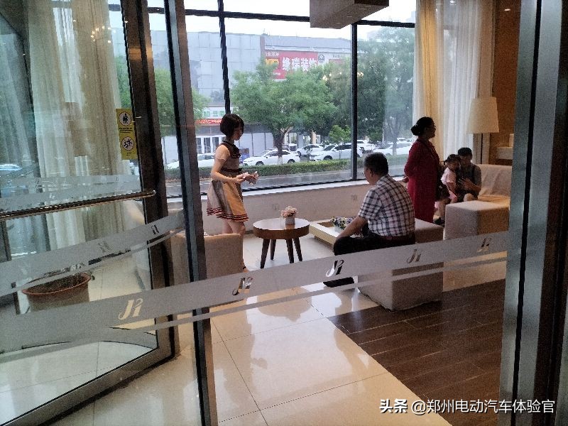 北戴河海景房酒店推荐价格亲民,北戴河旅游民宿离海边近的酒店