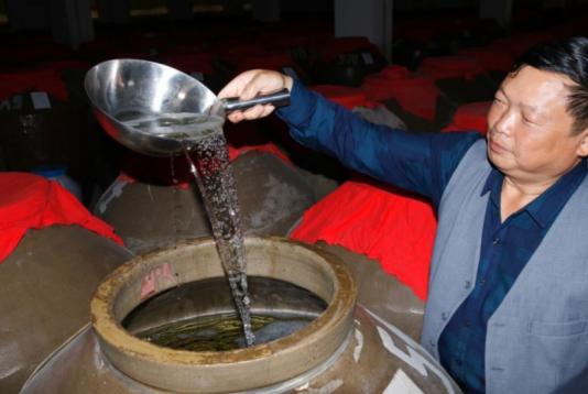 白酒过期了还能不能喝劲酒,白酒过期了还能喝吗2017