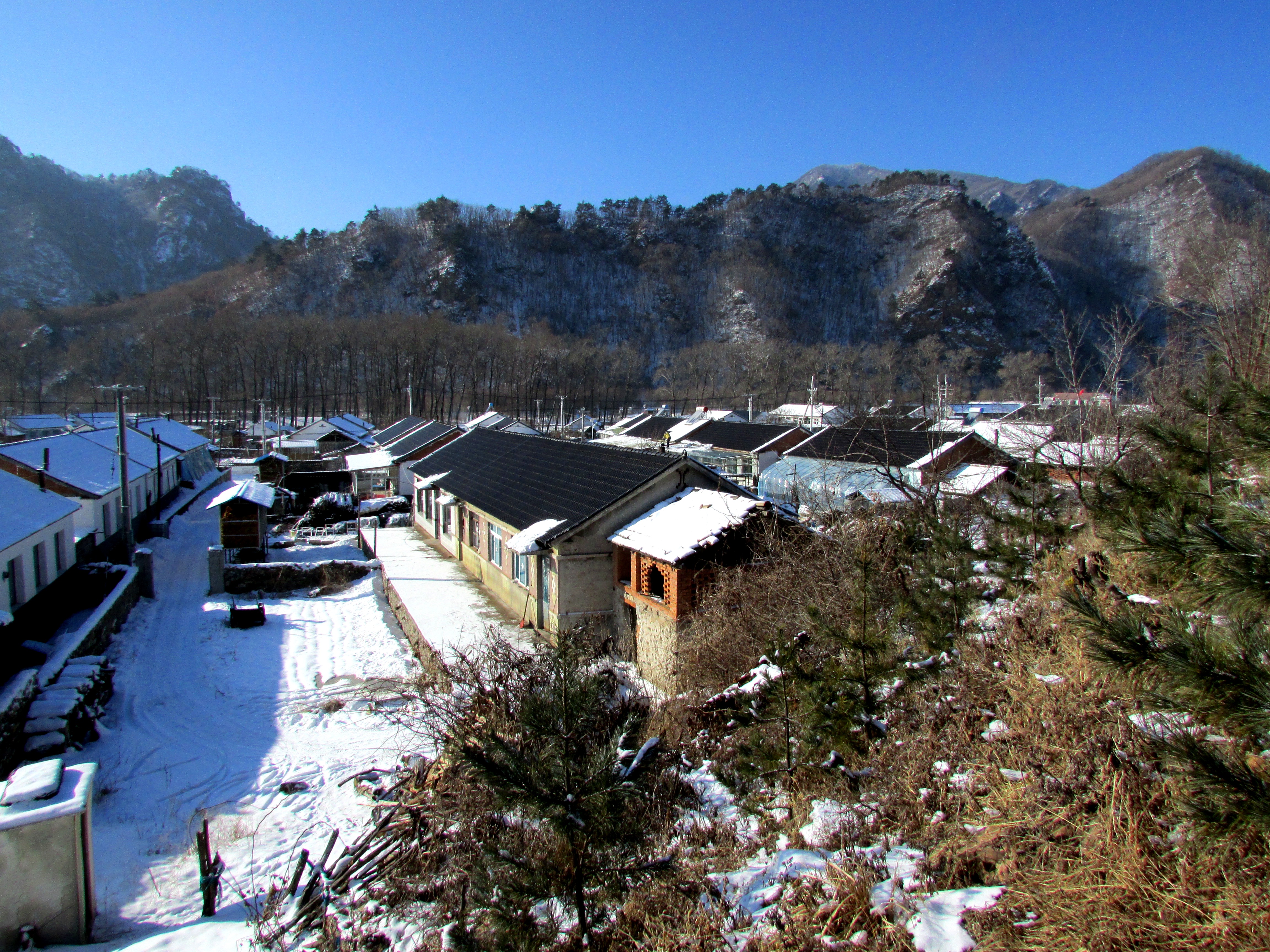 本溪湖里村冬季景色,本溪湖里村景色视频