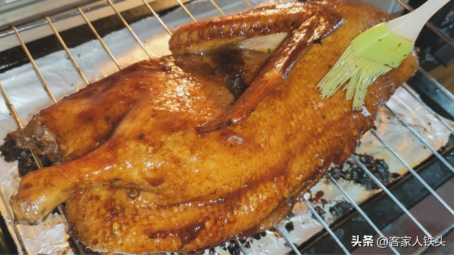 家庭版烤鸭酱料怎么调,吃烤鸭用的酱料咋做