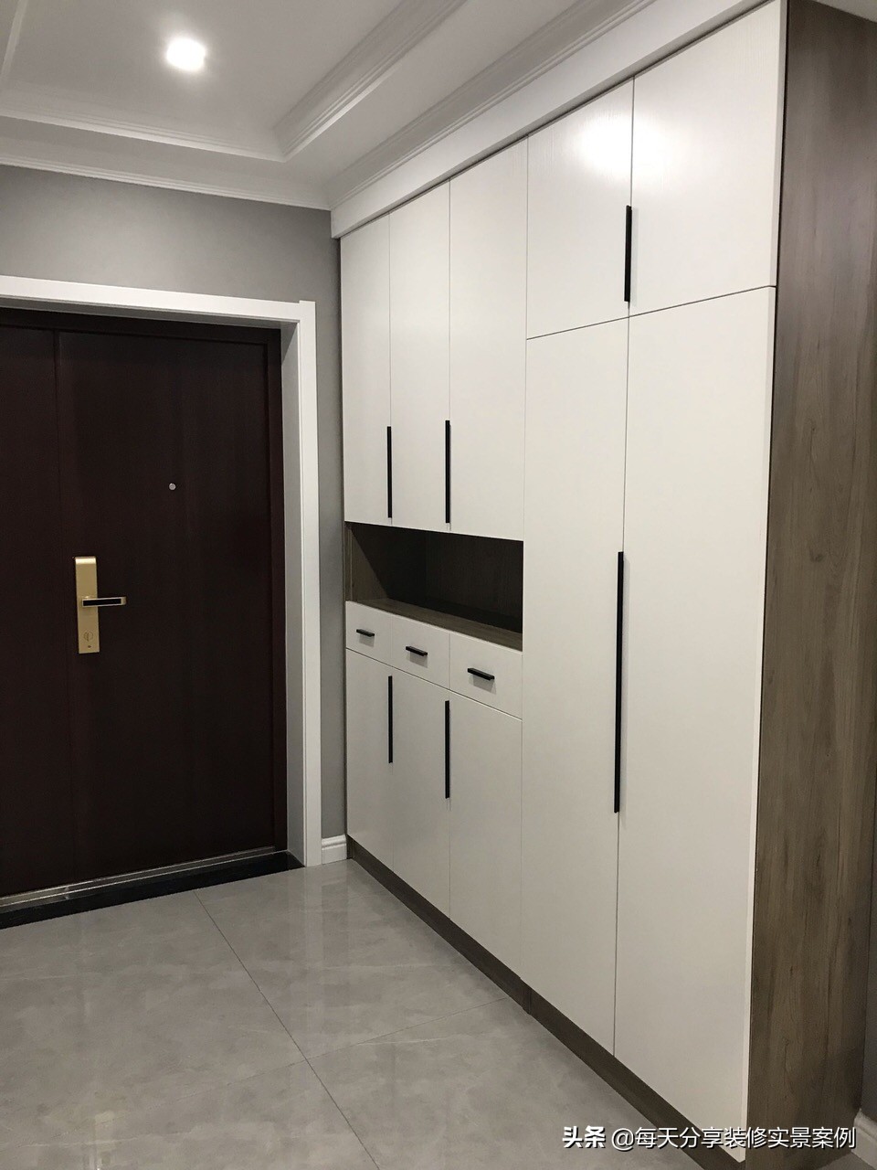 160平方房子装修轻奢鞋柜,160平方南北通透装修进门鞋柜