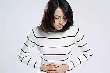 怀孕哪些症状容易流产,怀孕中哪些症状需要就医