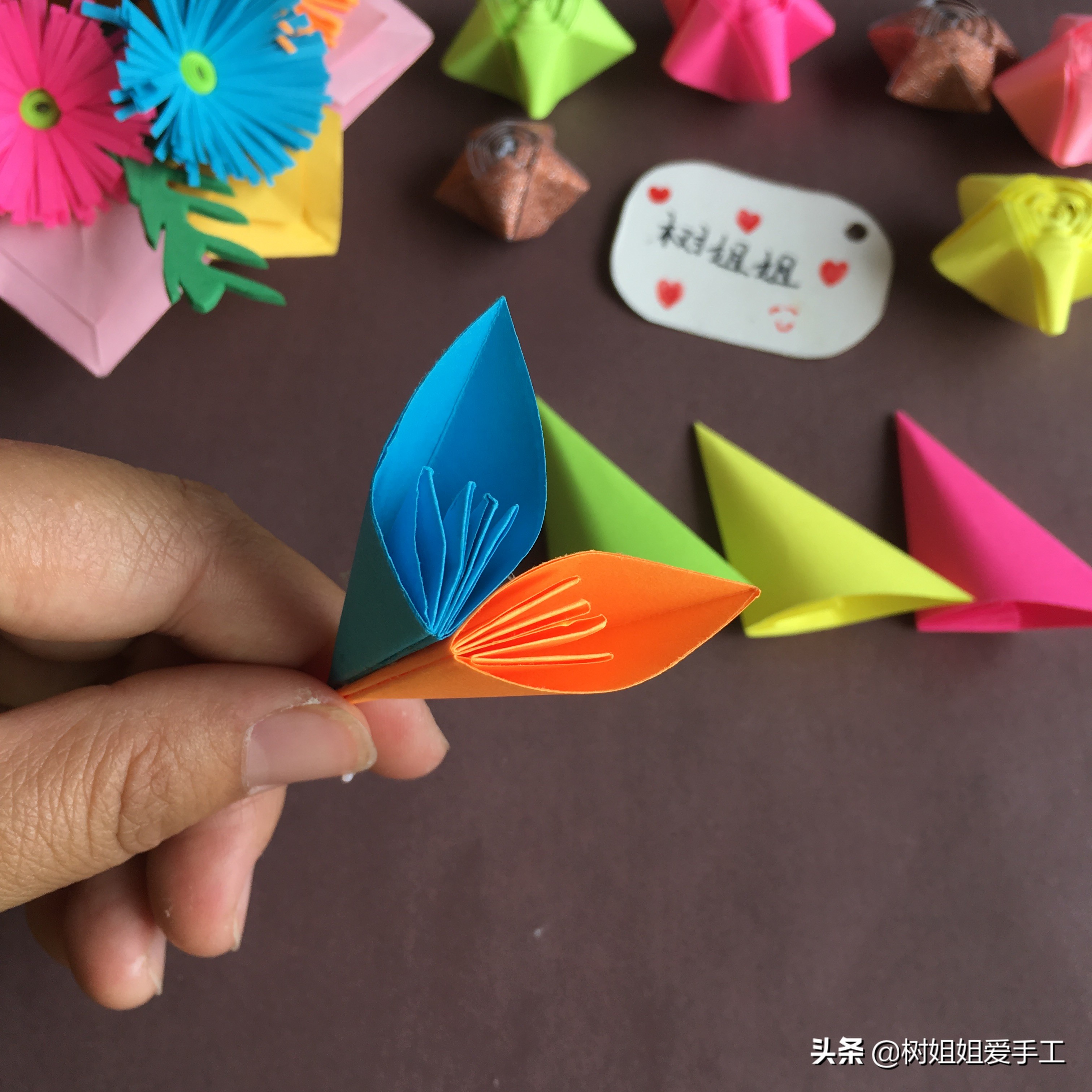 樱花花球简单折纸,简单的樱花球折纸