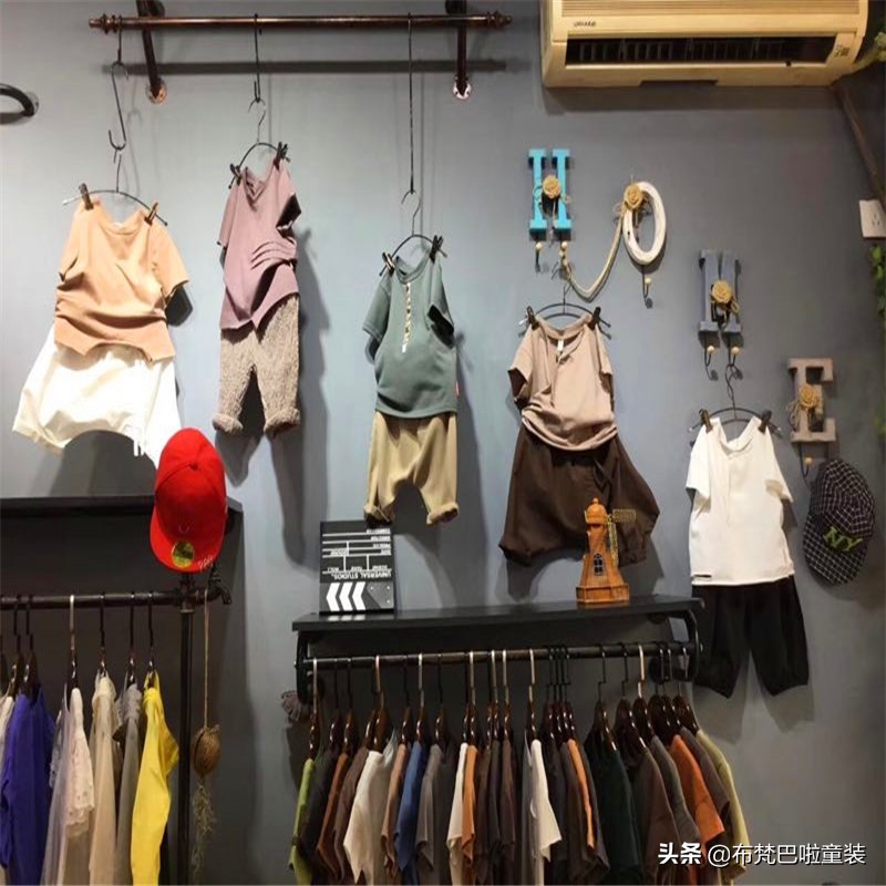 开服装店10年了,品牌折扣童装店进货怎样更划算