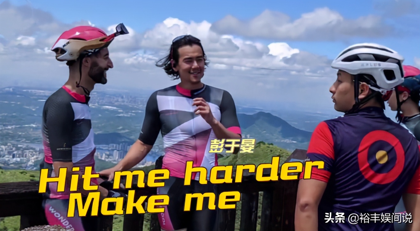 彭于晏晒照头发凌乱胡子拉碴,彭于晏新发型放飞自我