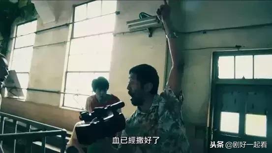 拍丧尸片演员被吓到,拍丧尸片时遇到真正丧尸袭击