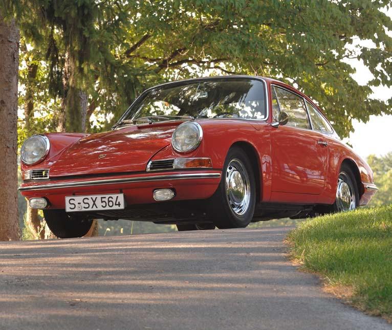 保时捷911与718跑车的区别,保时捷911turbos992敞篷跑车