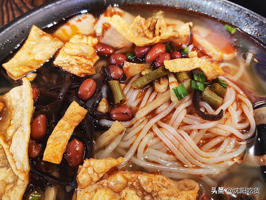 螺蛳粉探店吃粉,螺蛳粉探店初体验