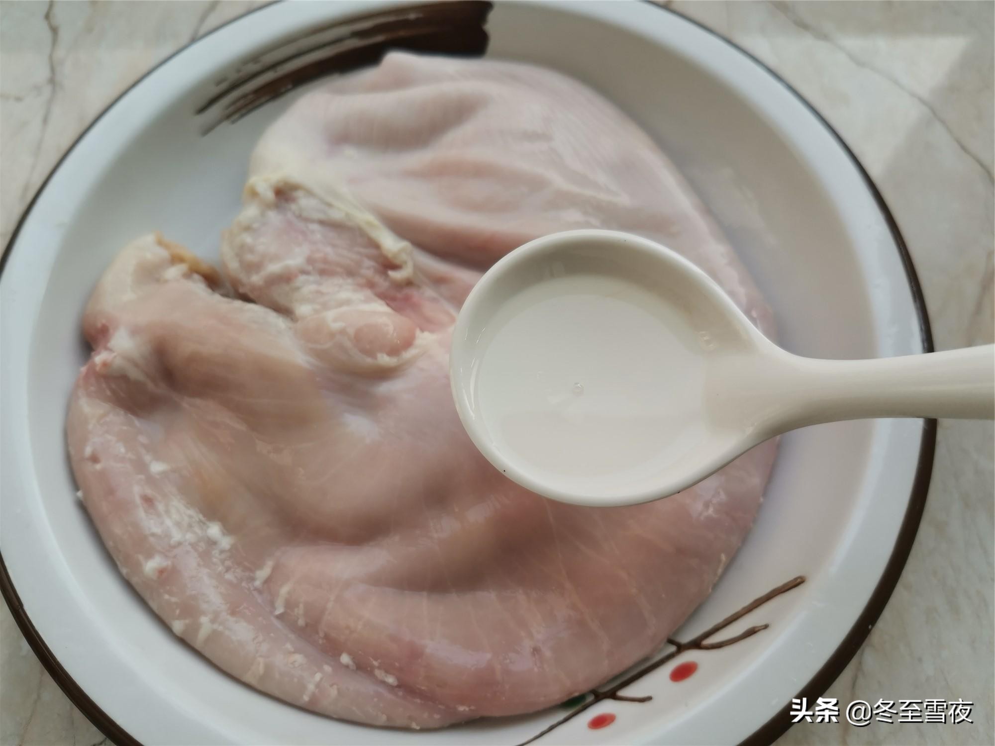 搓洗猪肚用什么洗最干净,洗猪肚的方法放醋吗