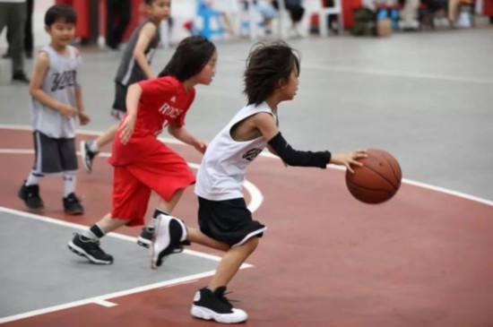 从小打篮球可以多长高多少,17岁骨骺线闭合打篮球还能长高吗