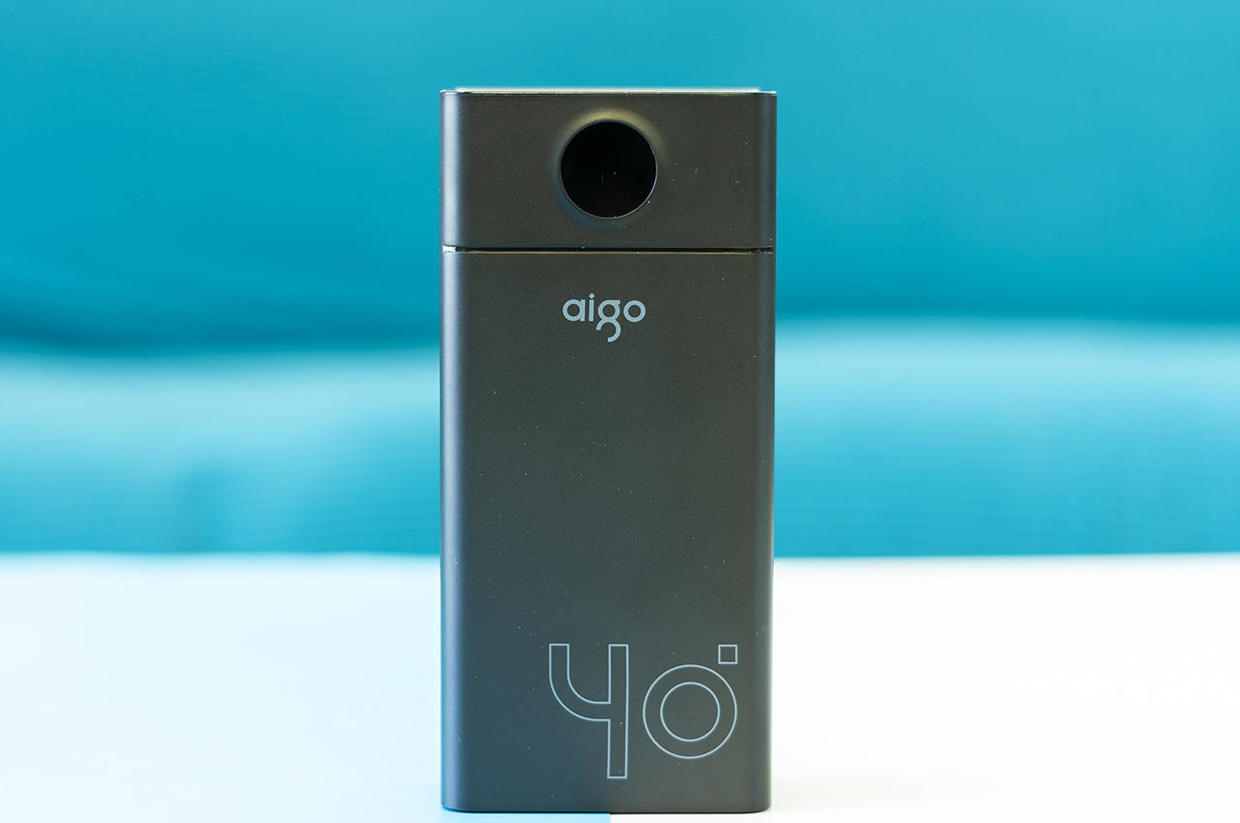 爱国者大容量充电宝评测,爱国者充电宝40000毫安介绍