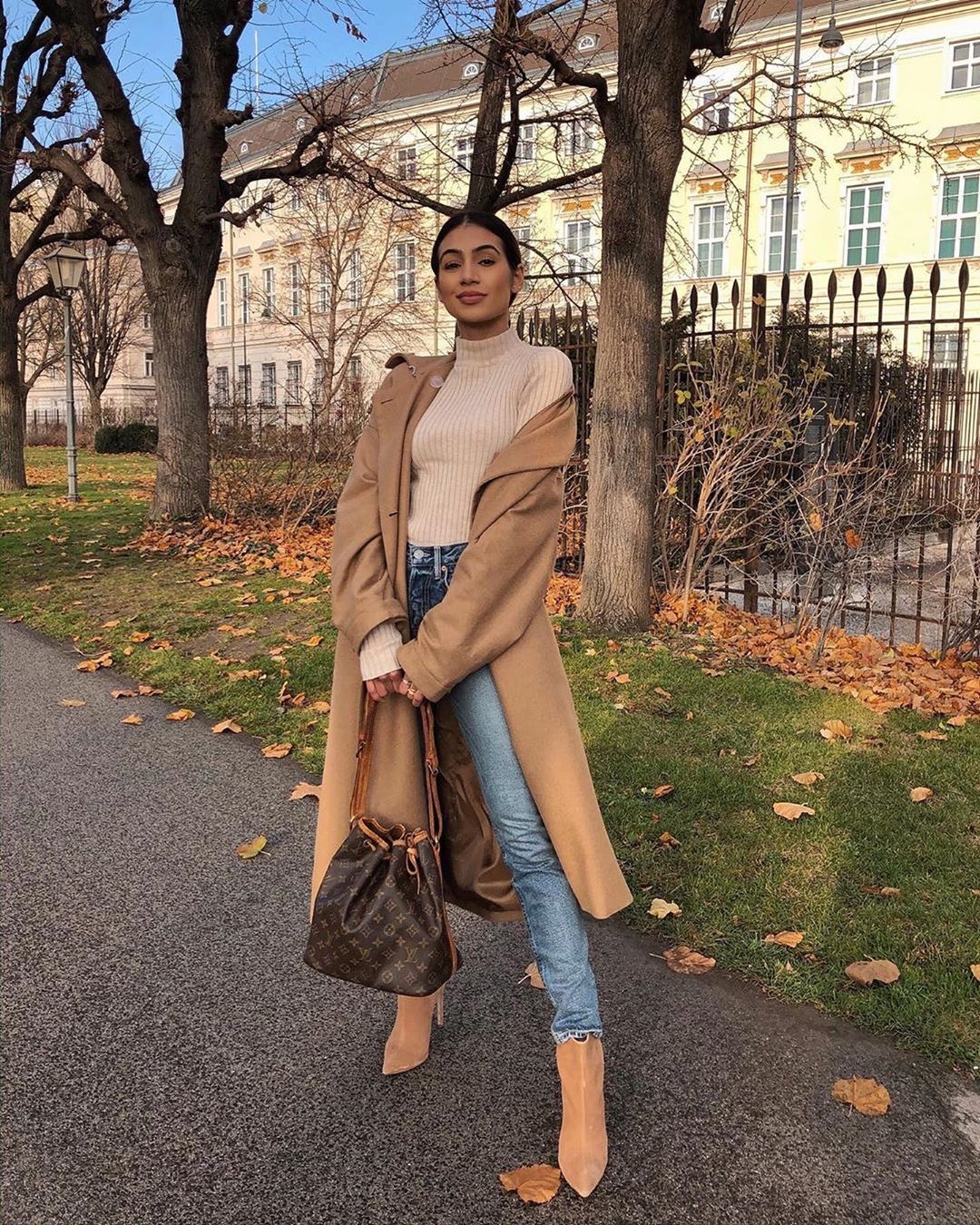 梨形腿短小个子穿什么样裤子显瘦,小个子穿什么收腿裤好看