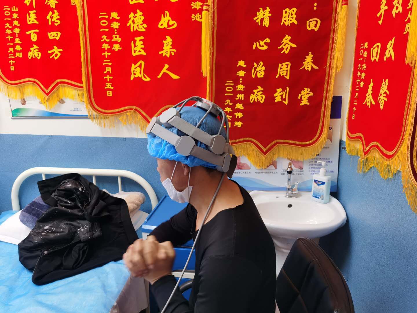 中医治疗中风偏瘫特效名方,专治中风偏瘫的特效穴位教学视频