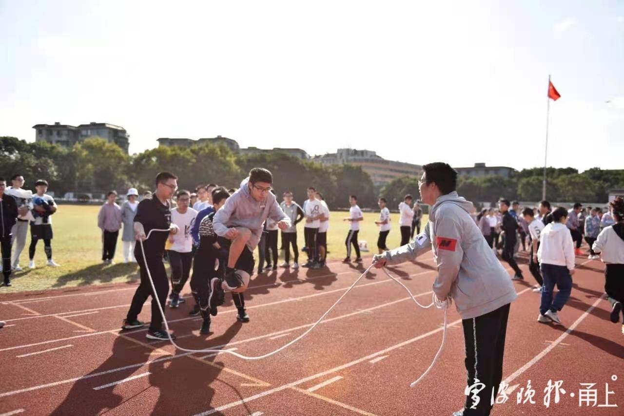 既是学霸又是校草,既是校霸又是学霸还是校草